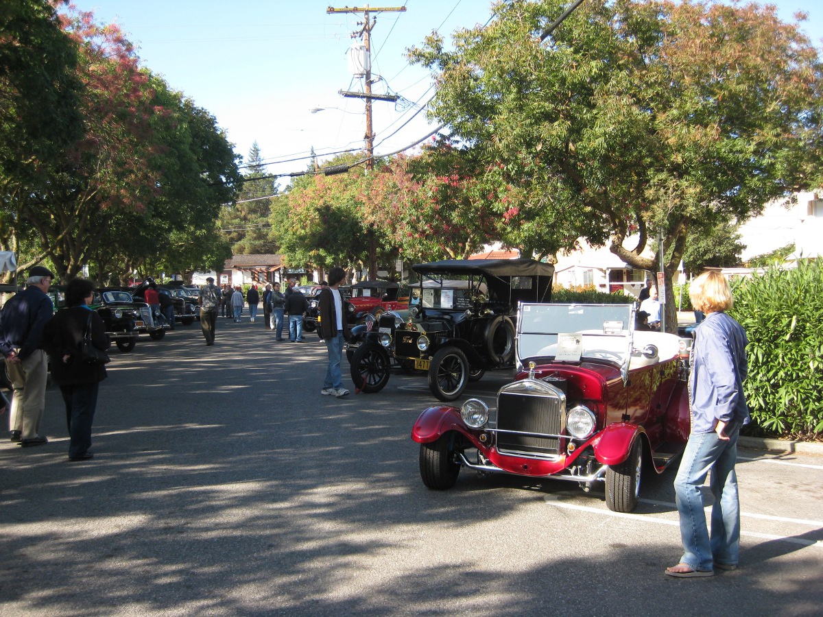 Los Altos Fall Festival